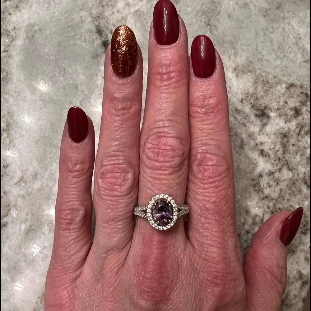 Beautiful Sterling Silver and Rose Gold Amethyst Ring. 💜 - Picture 9 of 9